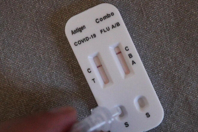 Ραγδαία μετάδοση της γρίπης μέσα στις γιορτές: Ποιοι κινδυνεύουν