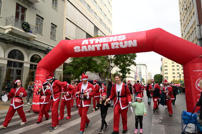 Athens Santa Run 2025: Ποιοι δρόμοι κλείνουν στο κέντρο της Αθήνας