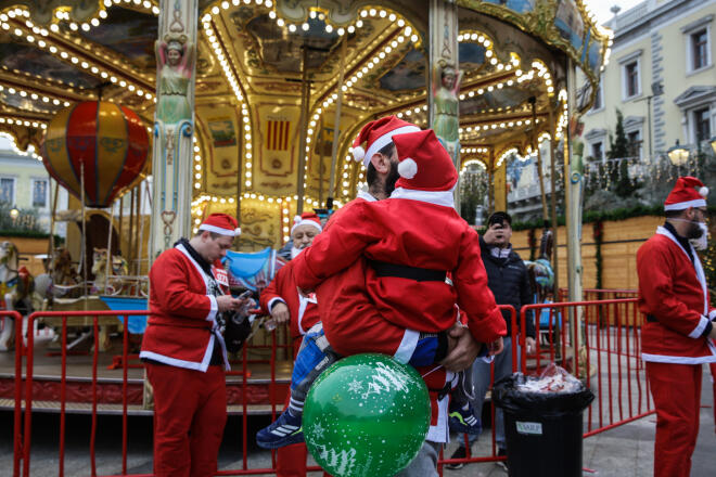 Athens Santa Run 2025: Ποιοι δρόμοι κλείνουν στο κέντρο της Αθήνας