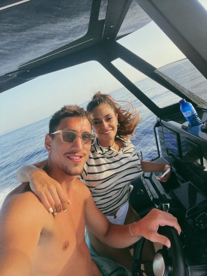 Γιαννούλης Λαρεντζάκης: Η ρομαντική πρόταση γάμου στη Γιώτα Γεωργοπούλου