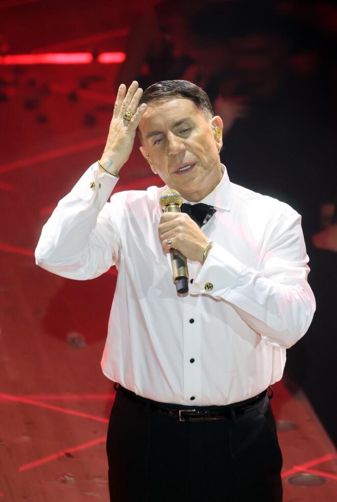 Μαζωνάκης 2