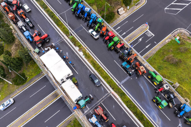 αγρότες μπλόκα 8