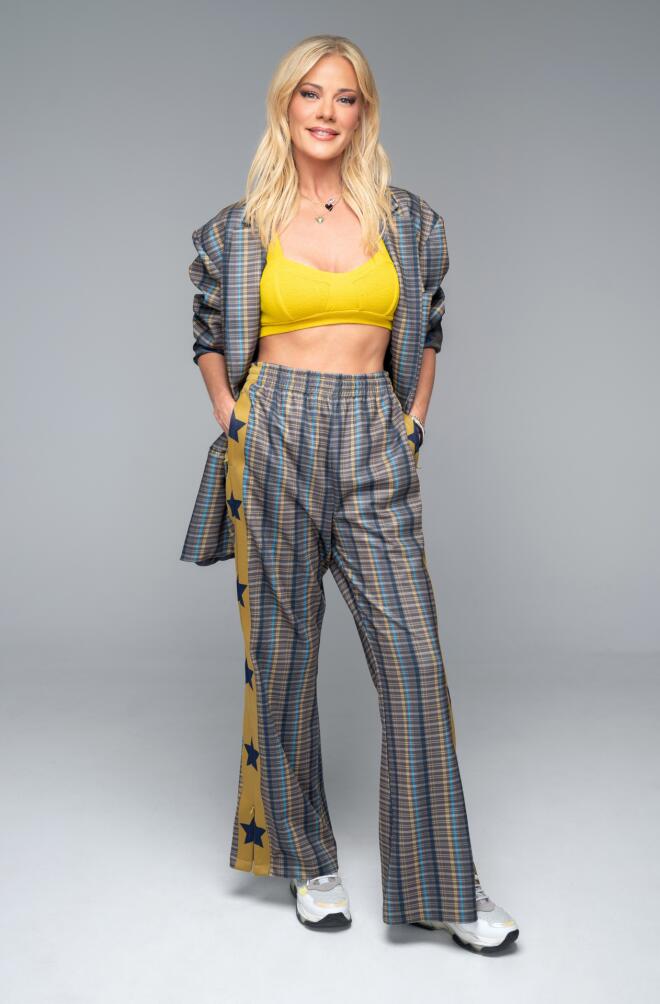 TV 2026: Οι νέες σειρές κι οι εκπομπές που θα δούμε από τη νέα χρονιά