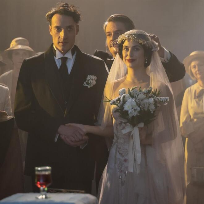 TV 2026: Οι νέες σειρές κι οι εκπομπές που θα δούμε από τη νέα χρονιά