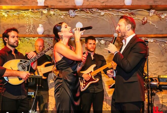 Κώστας Καραφώτης: Σε φουλ εορταστικό πρόγραμμα μαζί με τη Ματθαία Σπιταδάκη