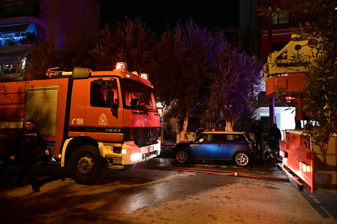 Καλλιθέα: Φωτιά σε διαμέρισμα
