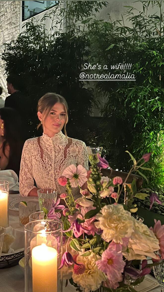 Οι γάμοι της χρονιάς 2025: Τα διάσημα ζευγάρια που παντρεύτηκαν φέτος