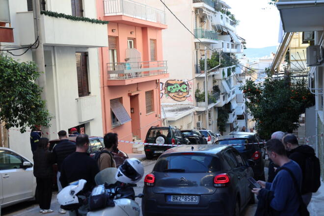 Το σημείωμα του άνδρα που μαχαίρωσε τη γυναίκα του κι έπεσε από την ταράτσα