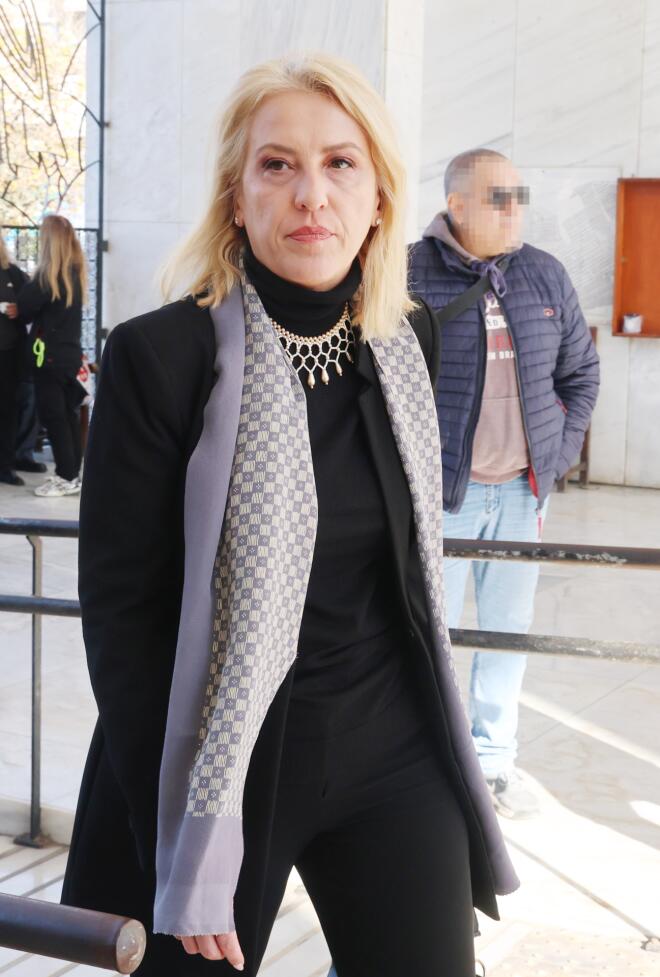 Ρένα Δουρου