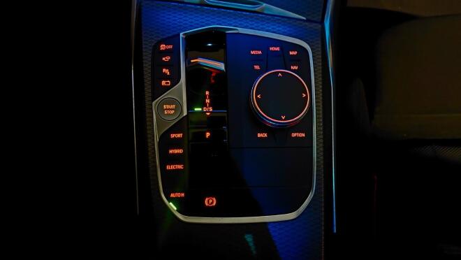 BMW 330e: Οδηγούμε την plug-in υβριδική έκδοση με 292 ίππους