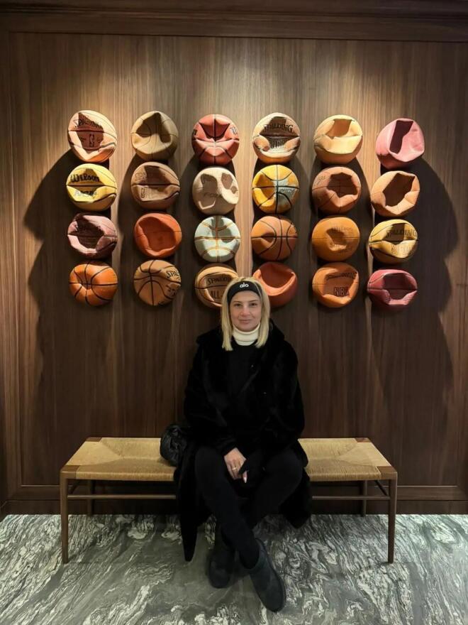 Φαίη Σκορδά: Έστειλε ευχές για καλή χρονιά από τη Νέα Υόρκη!