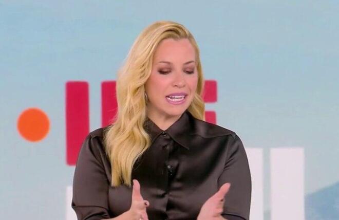 Η Μαρία Αναστασοπούλου ντυμένη στα μαύρα για την απώλεια του Γιώργου Παπαδάκη