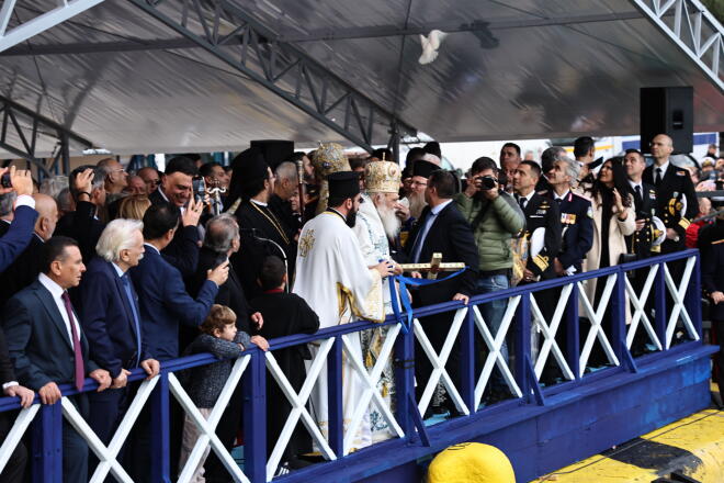 Θεοφάνια στον Αγ. Διονύσιο στο Κολωνάκι και στον Πειραιά