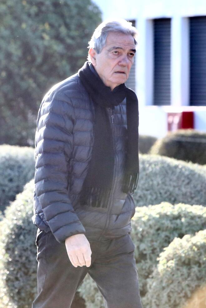 Κηδεία Γιώργου Παπαδάκη: Συντετριμμένη η οικογένεια - Τι ζήτησε από τα ΜΜΕ