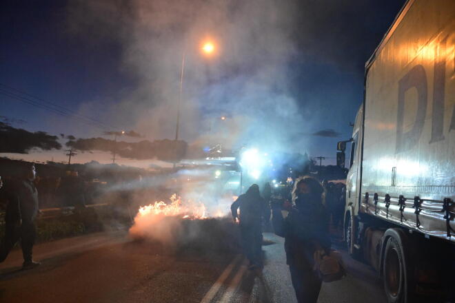 Θήβα: Επεισόδια με αστυνομικούς και αγρότες