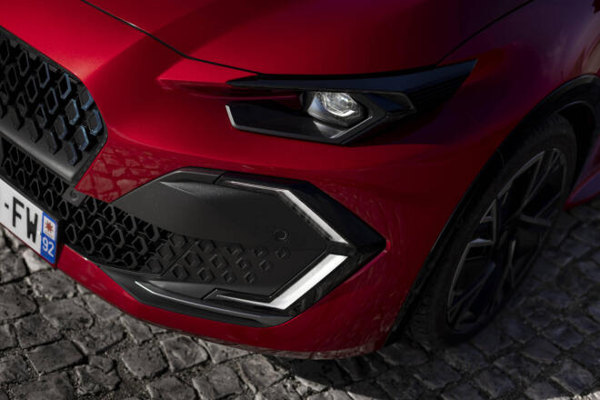 Το νέο Renault Clio στην Ελλάδα - Εκδόσεις και τιμές 