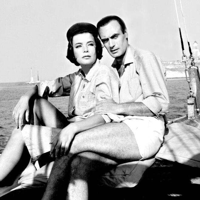 Στην ταινία «Τζένη-Τζένη» , όπως ανέφερε ο Ανδρέας Μπάρκουλης στην αυτοβιογραφία του, έγιναν ζευγάρι με την Τζένη Καρέζη