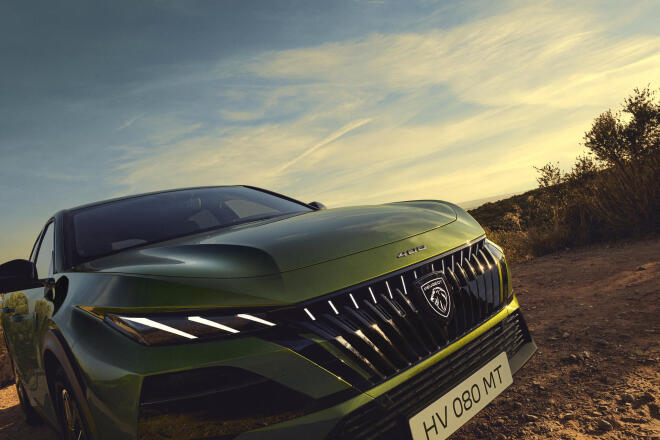 PEUGEOT 408: Όλα όσα πρέπει να γνωρίζετε για το νέο μοντέλο