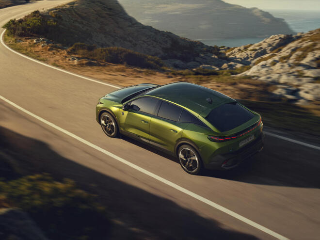 PEUGEOT 408: Όλα όσα πρέπει να γνωρίζετε για το νέο μοντέλο