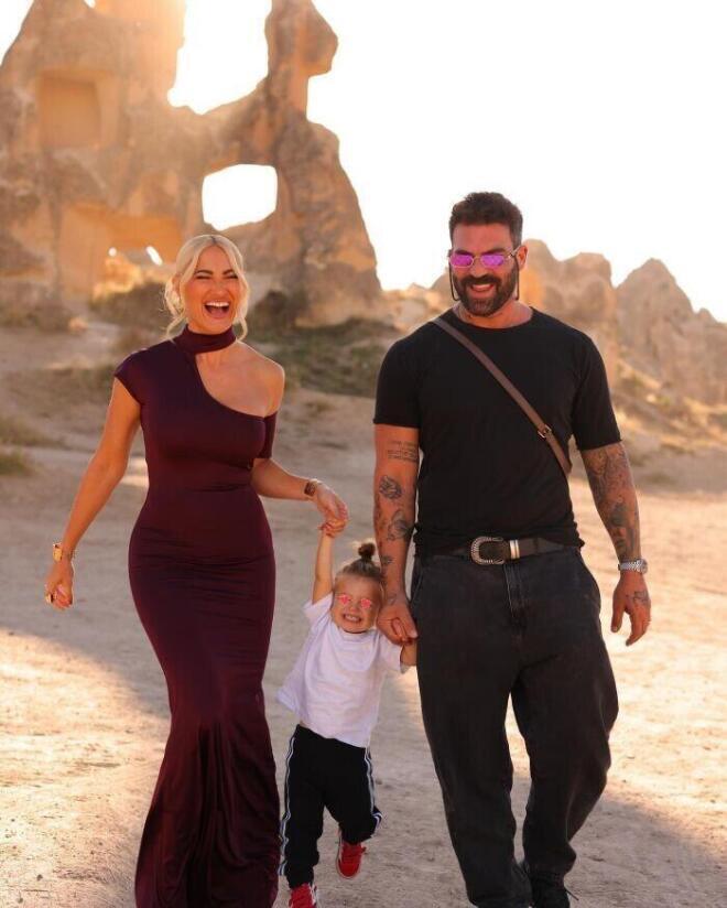 τούνη αλεξανδρου