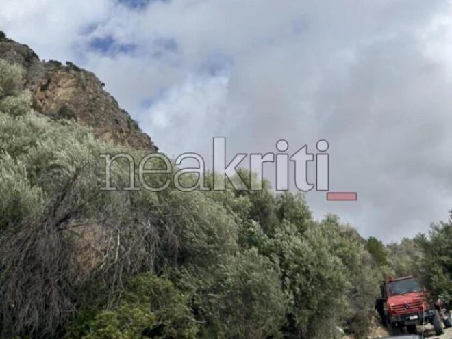 Η χαράδρα που έπεσε ο νεαρός 