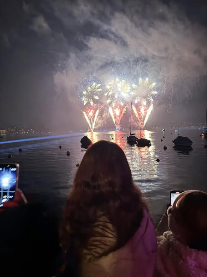 Σρόιτερ - Μπούκη: Φωτογραφίες από το ταξίδι στη Ζυρίχη με τις κόρες τους
