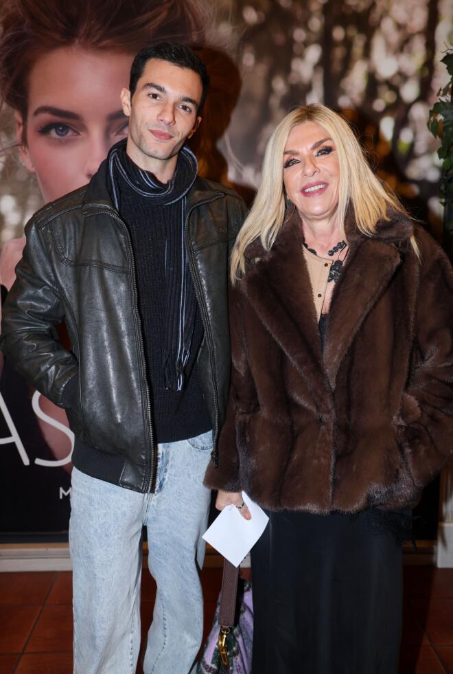 Δάφνη Μπόκοτα με τον γιο της, Νίκο Κοσώνα/ NDP ΑΝΔΡΕΑΣ ΝΙΚΟΛΑΡΕΑΣ