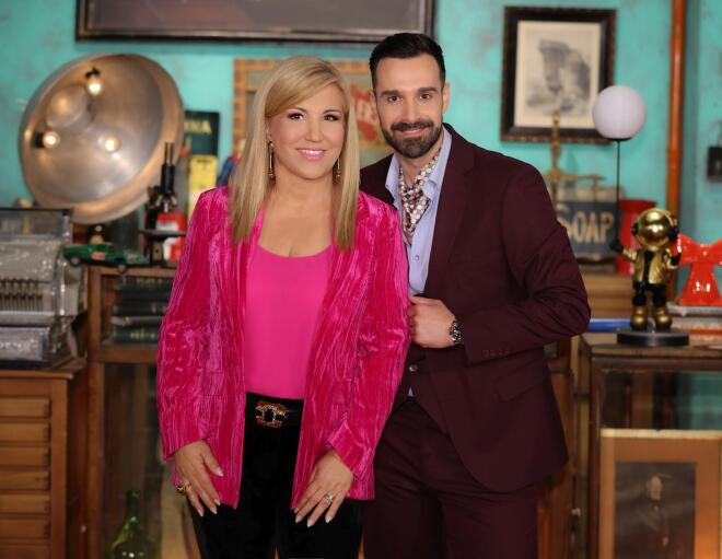 Η Δέσποινα Μοιραράκη με τον εκτιμητή του Cash or Trash, Θάνο Λούδο