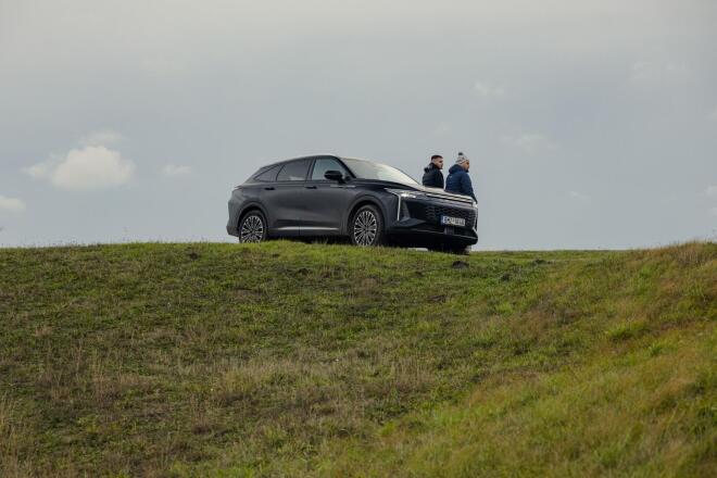 OMODA - JAECOO: Το OMODA 9 SHS-P στη Βουδαπέστη