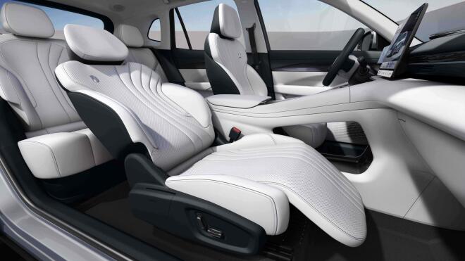 Geely EX5: Η νέα τιμή που σε προσκαλεί