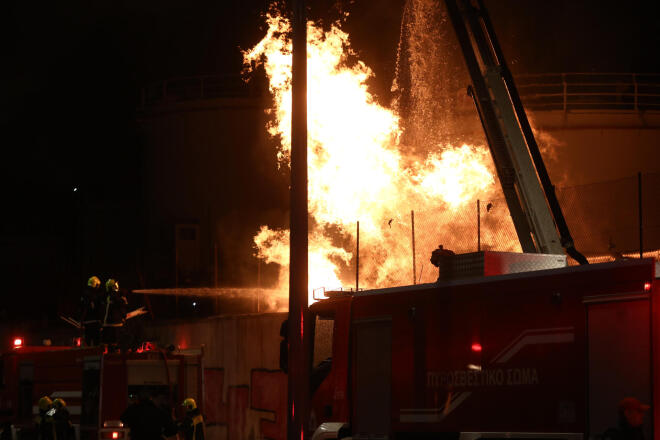 φωτιά πέραμα 4