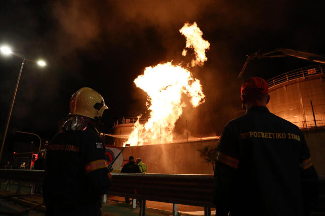 φωτιά πέραμα 3