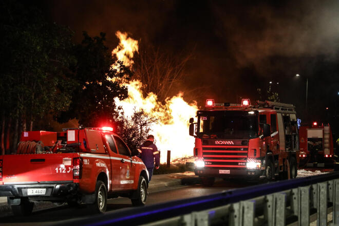 φωτιά πέραμα 2