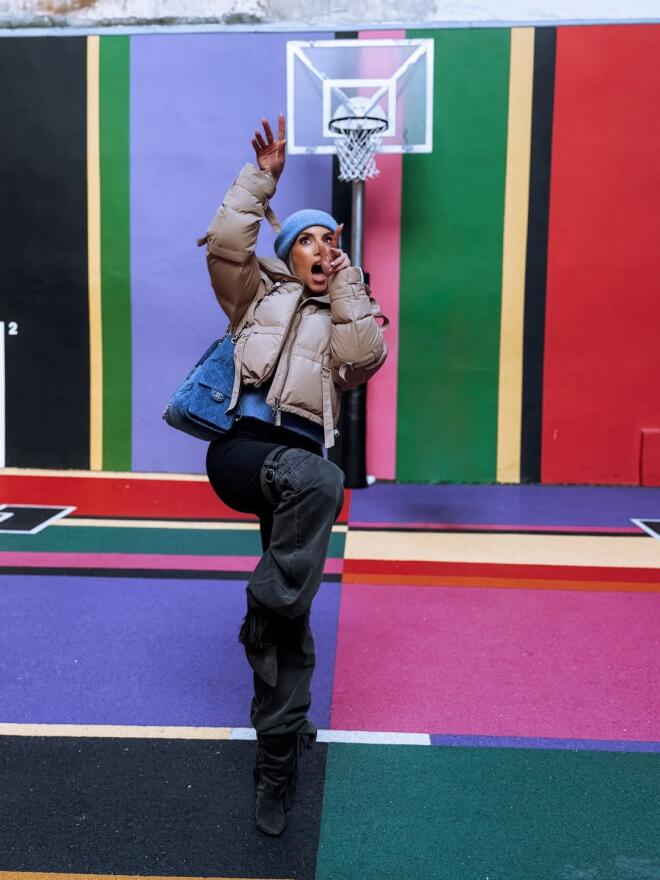 Αθηνά Οικονομάκου – Μαίρη Συνατσάκη: Ταξίδι στο Παρίσι