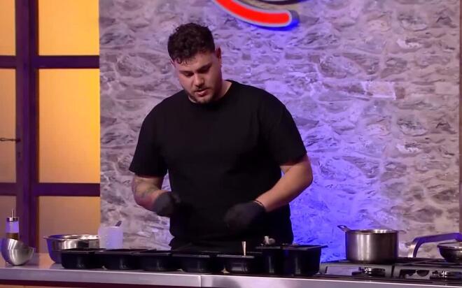 MasterChef: Ο Τάσος δήλωσε θαυμαστής του Σωτήρη Κοντιζά