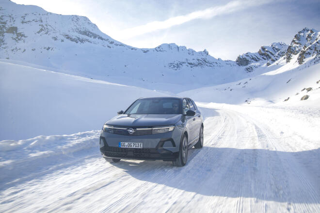 Opel Grandland Electric AWD:  Η τιμή του στην Ελλάδα