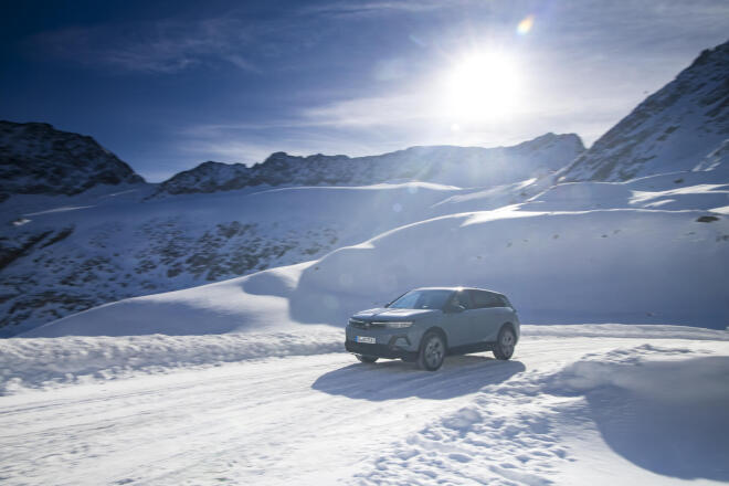 Opel Grandland Electric AWD:  Η τιμή του στην Ελλάδα