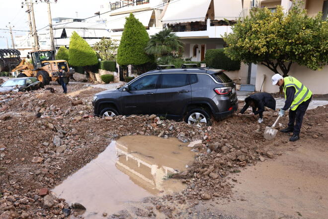 γλυφαδα καταστροφές 1