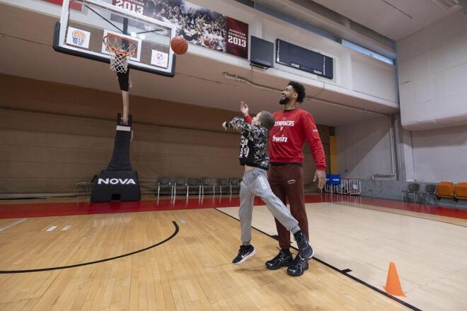 Νοva και ΚΑΕ Ολυμπιακός δημιουργούν εμπειρίες έμπνευσης για έφηβους