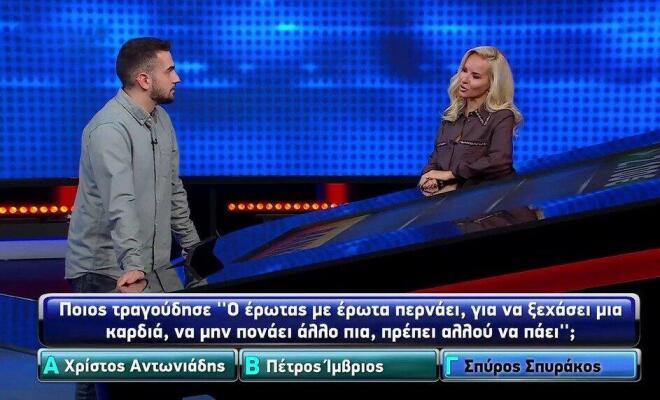 Μαρία Μπεκατώρου: Συγκινήθηκε αναφερόμενη στα νιάτα της και το Τηλεάστυ