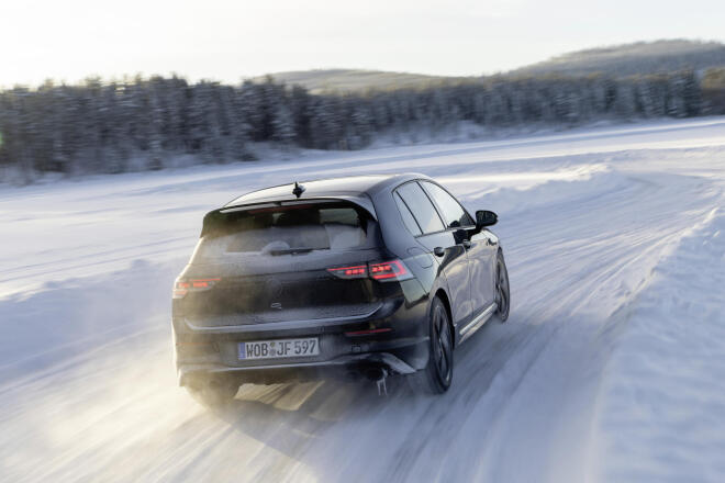 VW Golf R Black Edition: Η νέα δυναμική έκδοση-Τιμή