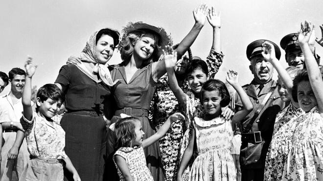 Καίτη Λαμπροπούλου: Ο θάνατος του συζύγου της & οι ταινίες δίπλα στην Αλίκη