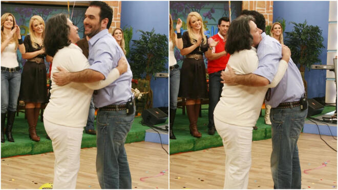 Ο Γρηγόρης Αρναούτογλου με τη μητέρα του