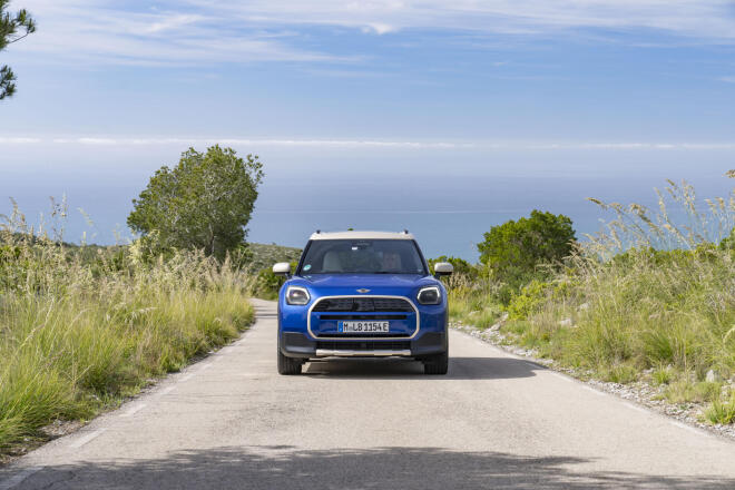 MINI Countryman E: Με ηλεκτρική αυτονομία που αγγίζει τα 501 χιλιόμετρα 