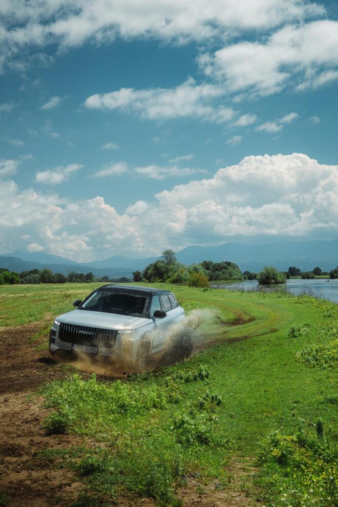 OMODA & JAECOO: Η υβριδική τεχνολογία SHS οδηγεί την ανάπτυξη της μάρκας