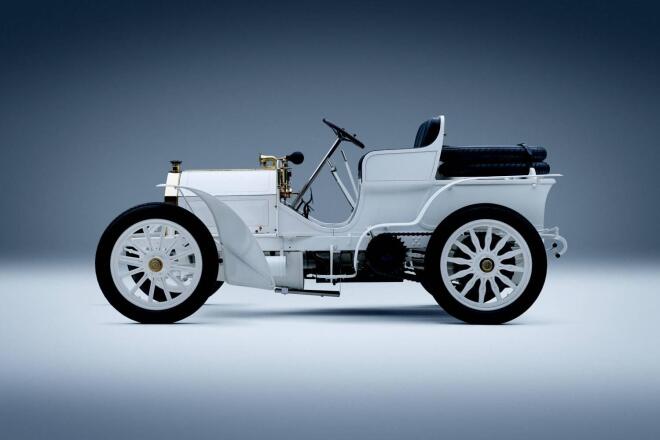 Mercedes-Benz: Για 140 χρόνια γράφει ιστορία    