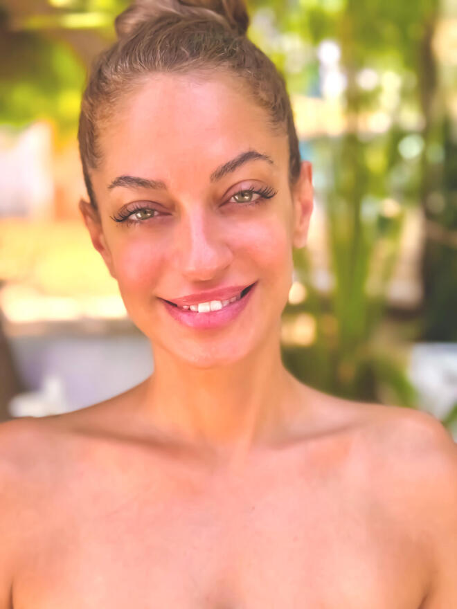 StarLight - Στεφανία Γκουρνέλου: «Το παραμύθι είναι ποίηση με εικόνες»