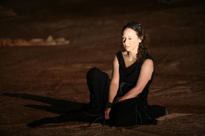 Η Λυδία Φωτοπούλου στον ρόλο της Ανδρομάχης στην Επίδαυρο, το 2007/ NDP