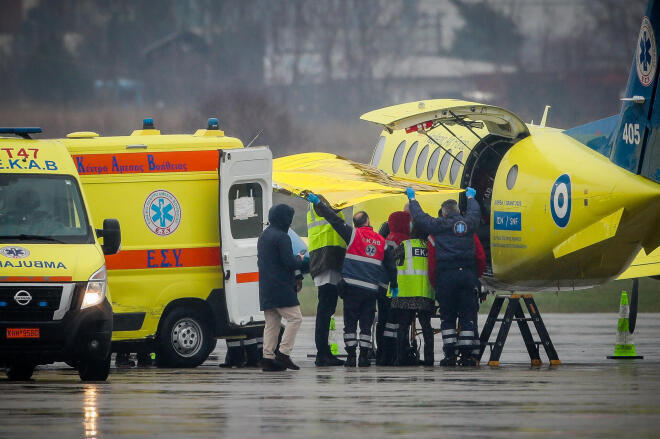 Μεταφορά τραυματιών από το τροχαίο στη Ρουμανία στη Θεσσαλονίκη 1