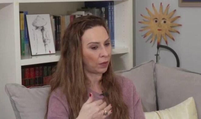 Συγκινεί η Δώρα Χρυσικού: «Από την αρχή είπα τον καρκίνο με το όνομά του»